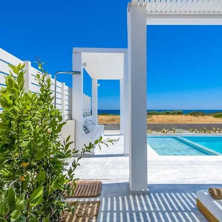 Haus In Notia Rodos Mit Flachem Pool Und Schoener Aussicht *