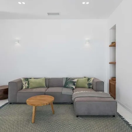 Haus In Notia Rodos Mit Flachem Pool Und Schoener Aussicht Σπίτι διακοπών Λαχανιά