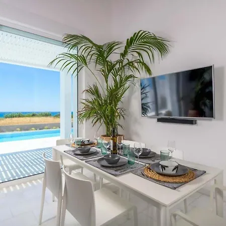 Tatil Evi Haus In Notia Rodos Mit Flachem Pool Und Schoener Aussicht