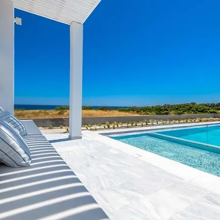 Haus In Notia Rodos Mit Flachem Pool Und Schoener Aussicht *