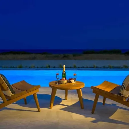 Vakantiehuis Haus In Notia Rodos Mit Flachem Pool Und Schoener Aussicht